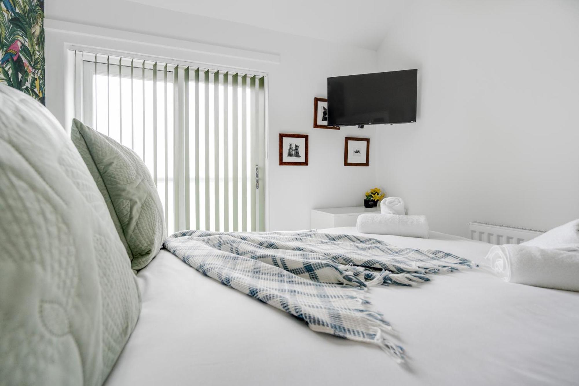 Buxton Apartment - 1 Bed, Free Parking, Wi-Fi Hazel Grove Εξωτερικό φωτογραφία