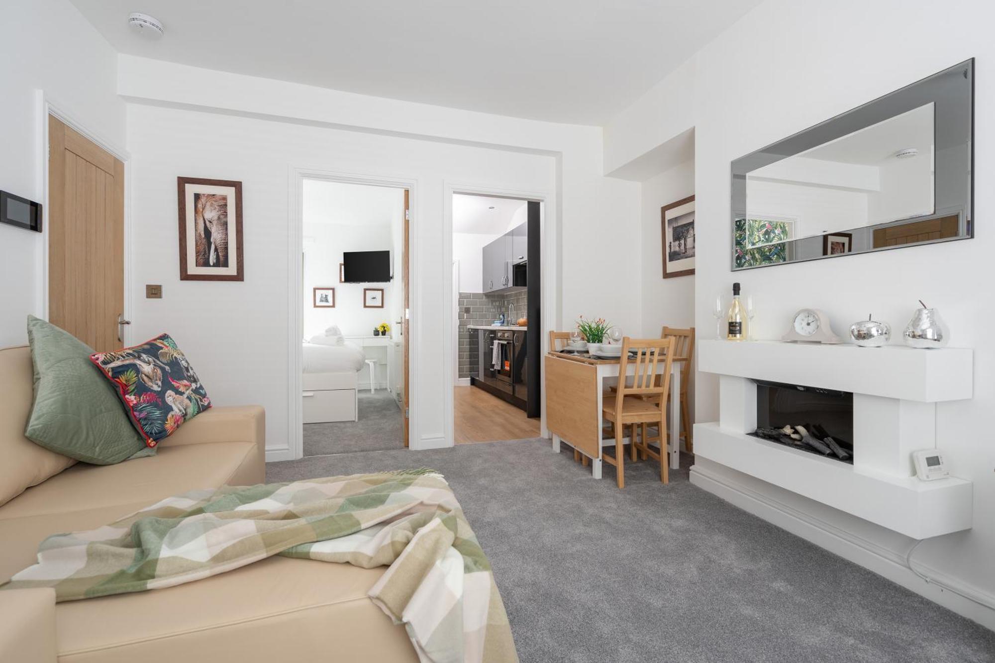 Buxton Apartment - 1 Bed, Free Parking, Wi-Fi Hazel Grove Εξωτερικό φωτογραφία