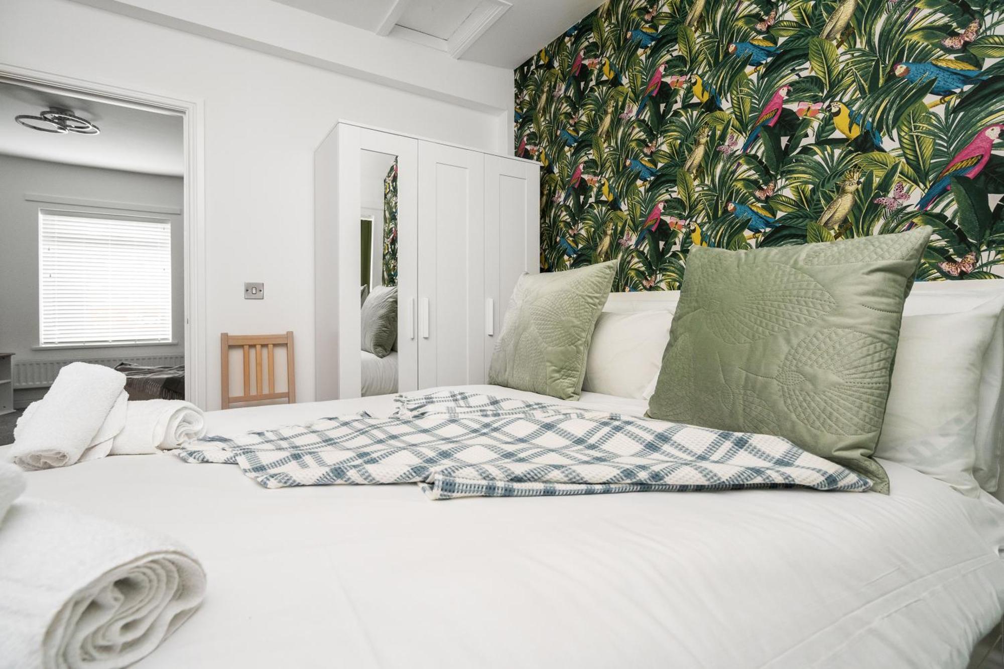 Buxton Apartment - 1 Bed, Free Parking, Wi-Fi Hazel Grove Εξωτερικό φωτογραφία